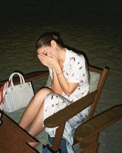 Madelyn Cline - Image 235