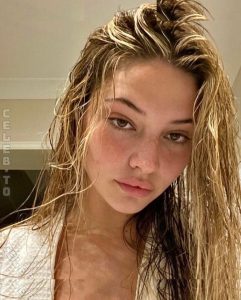 Madelyn Cline - Image 101
