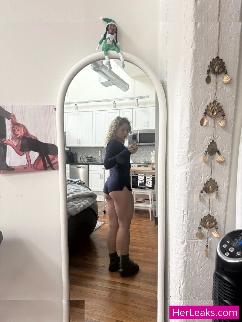 Makenna Dean - Image 10