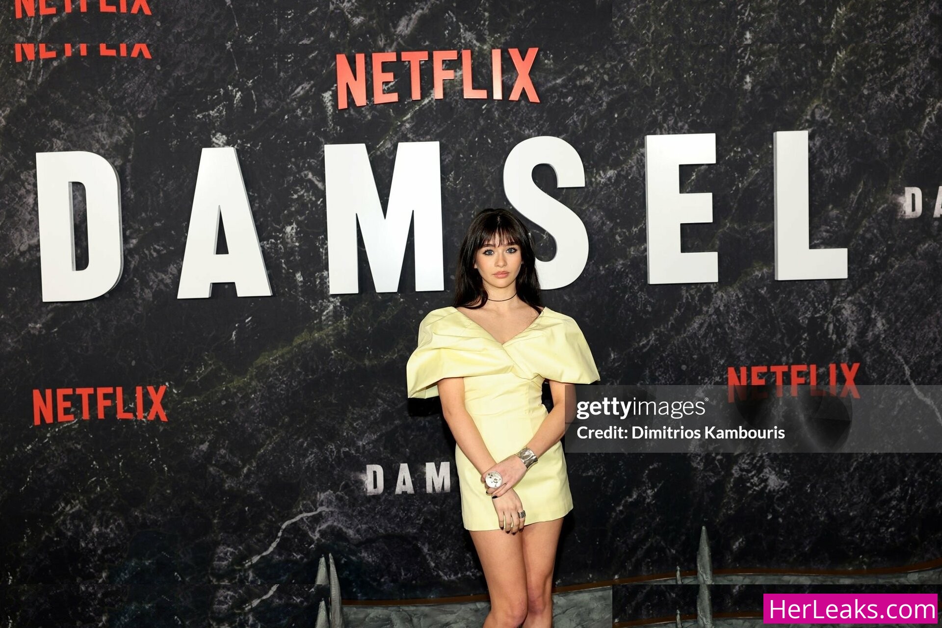 Malina Weissman - Image 339