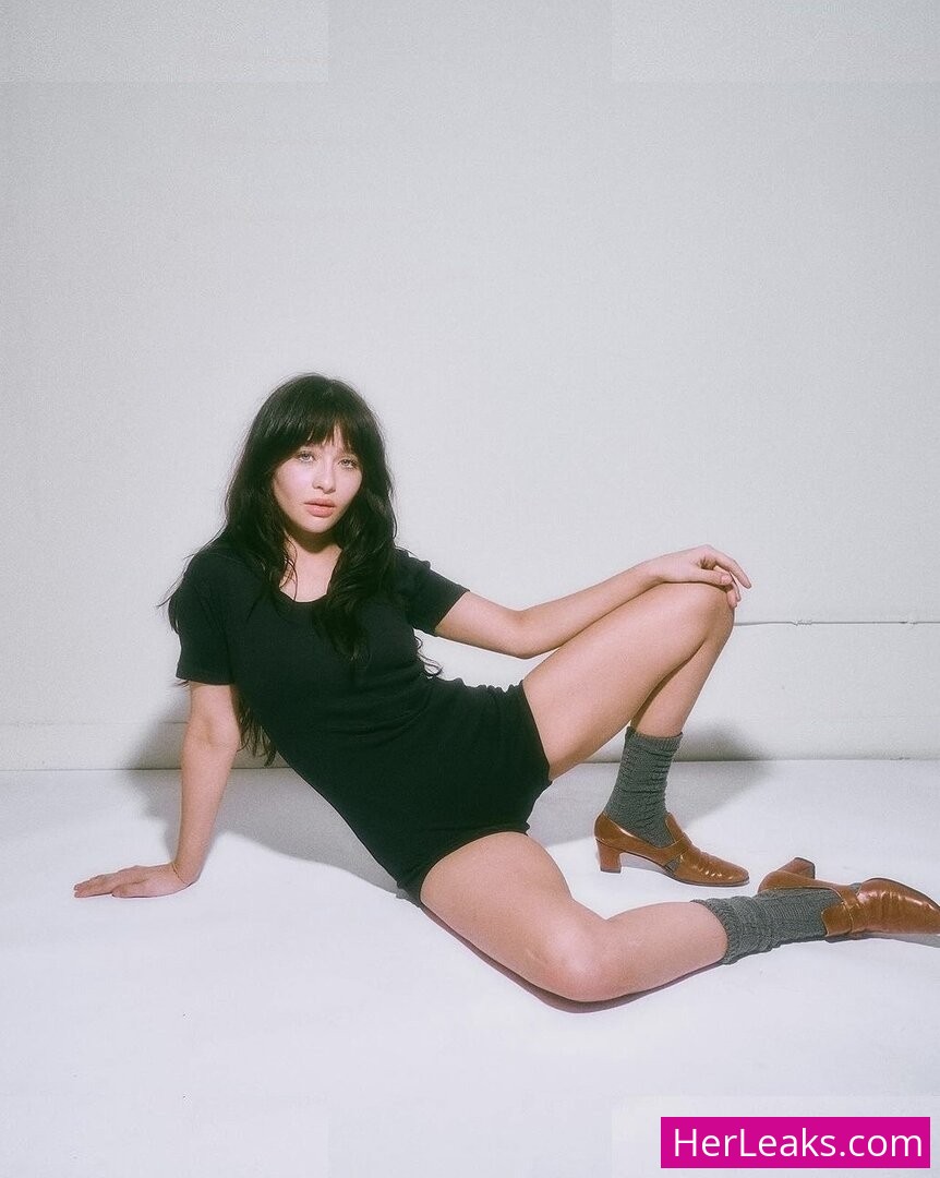 Malina Weissman - Image 245