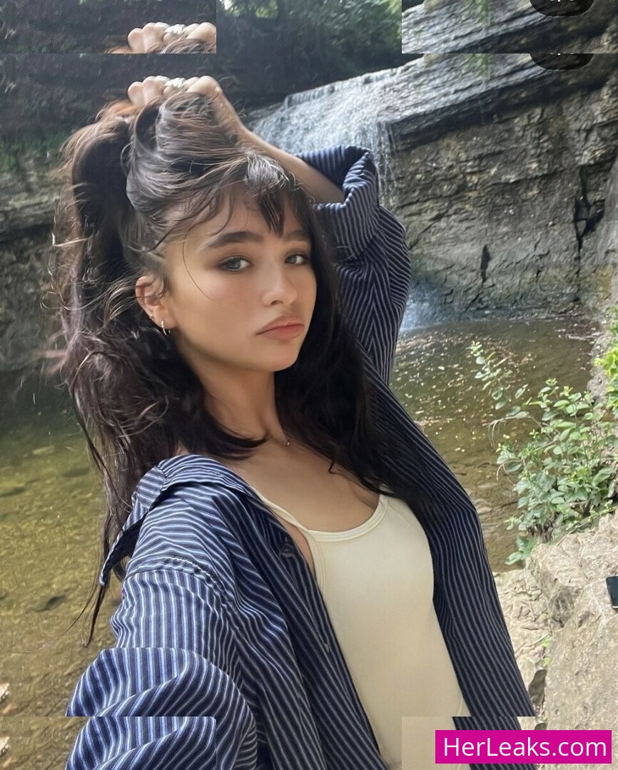 Malina Weissman - Image 223