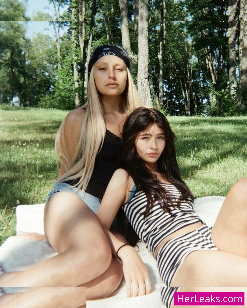 Malina Weissman - Image 221