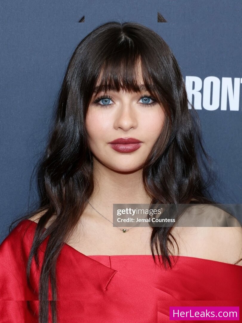 Malina Weissman - Image 195
