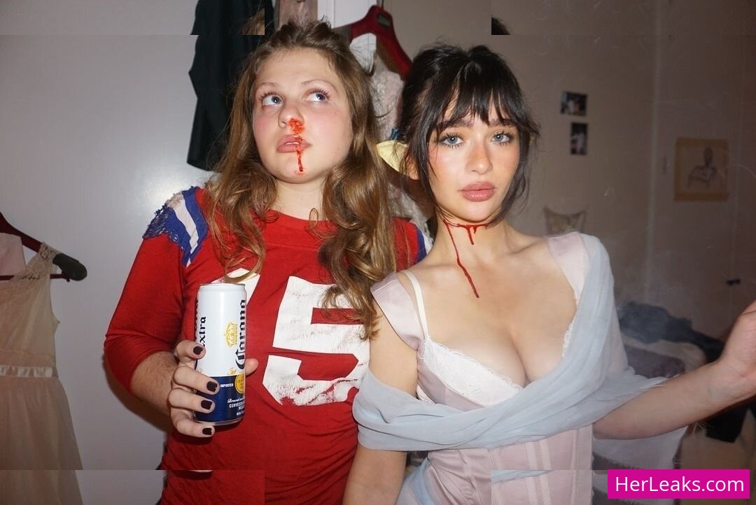 Malina Weissman - Image 88