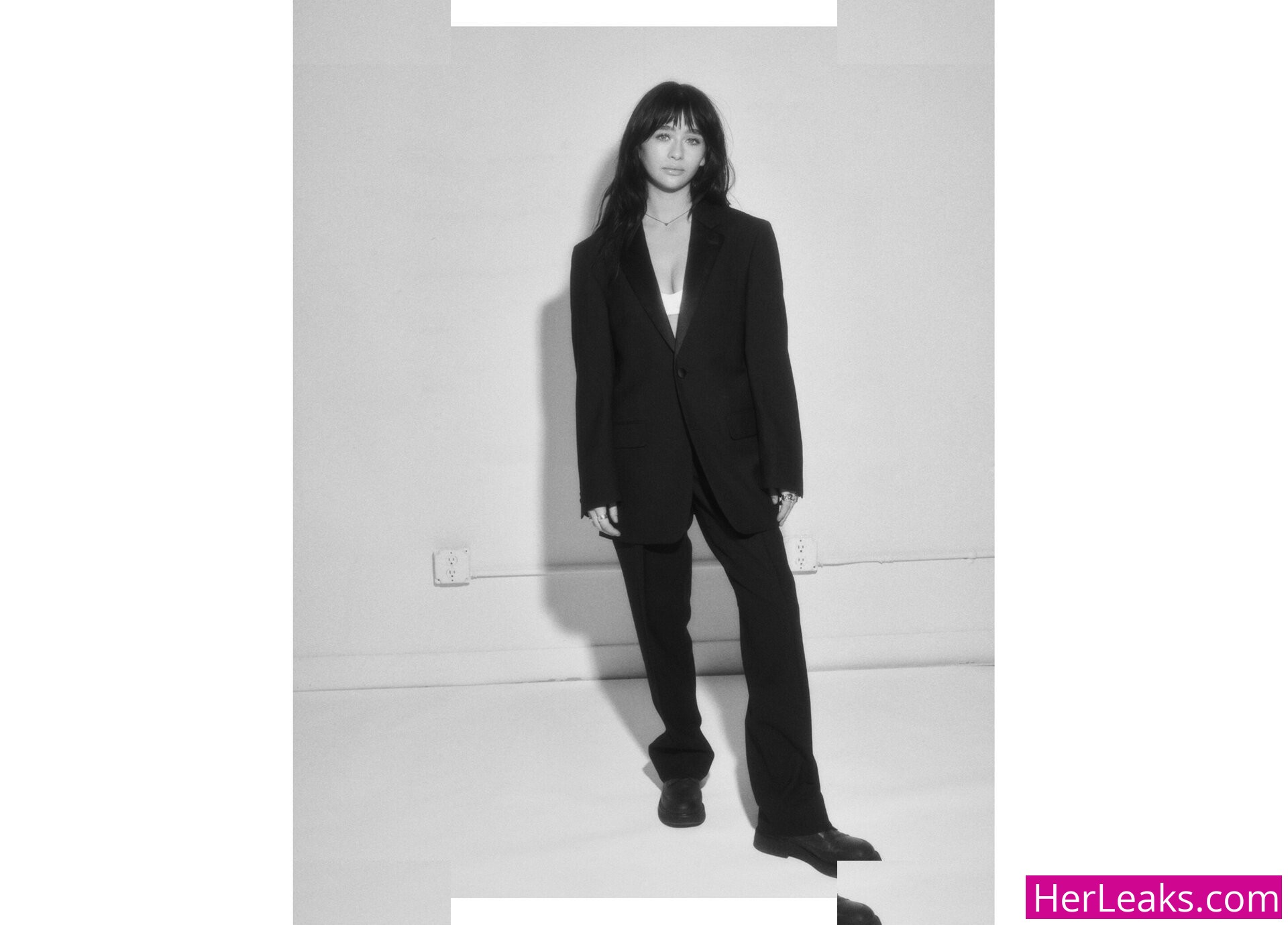 Malina Weissman - Image 54