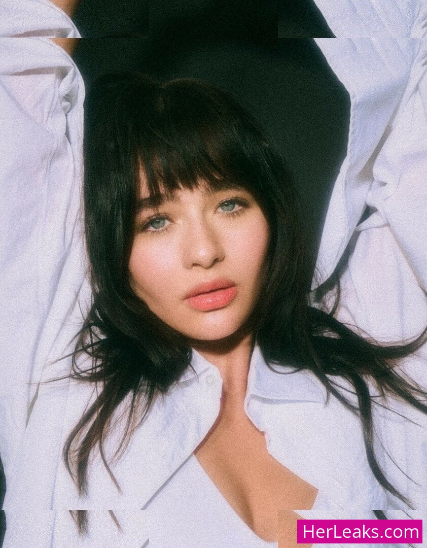 Malina Weissman - Image 52