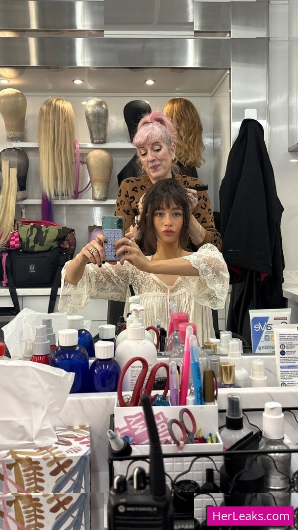 Malina Weissman - Image 21