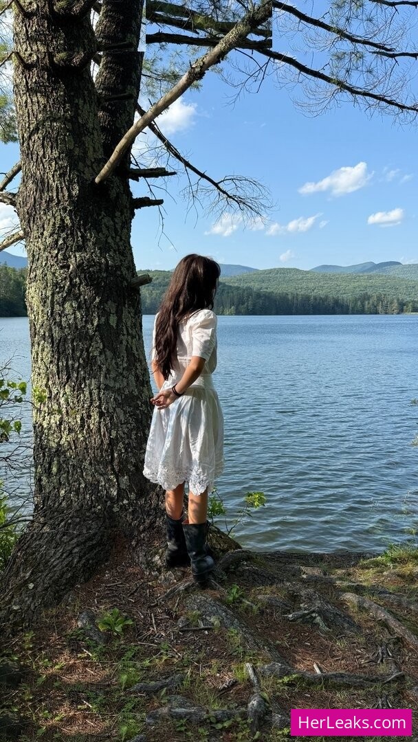 Malina Weissman - Image 18