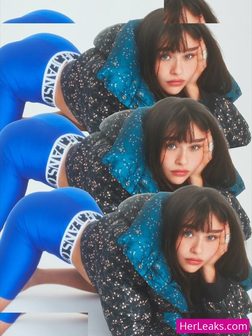 Malina Weissman - Image 196