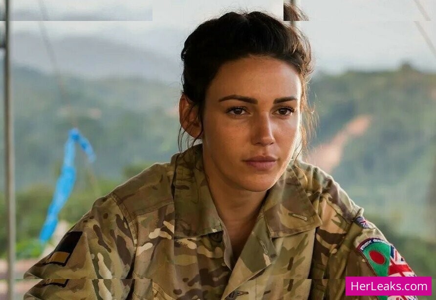 Michelle Keegan - Image 20
