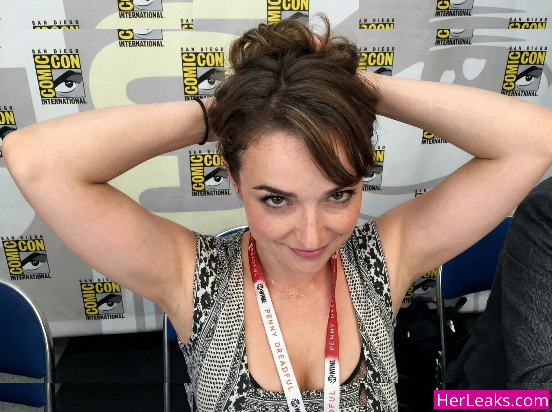 Milana Vayntrub - Image 101