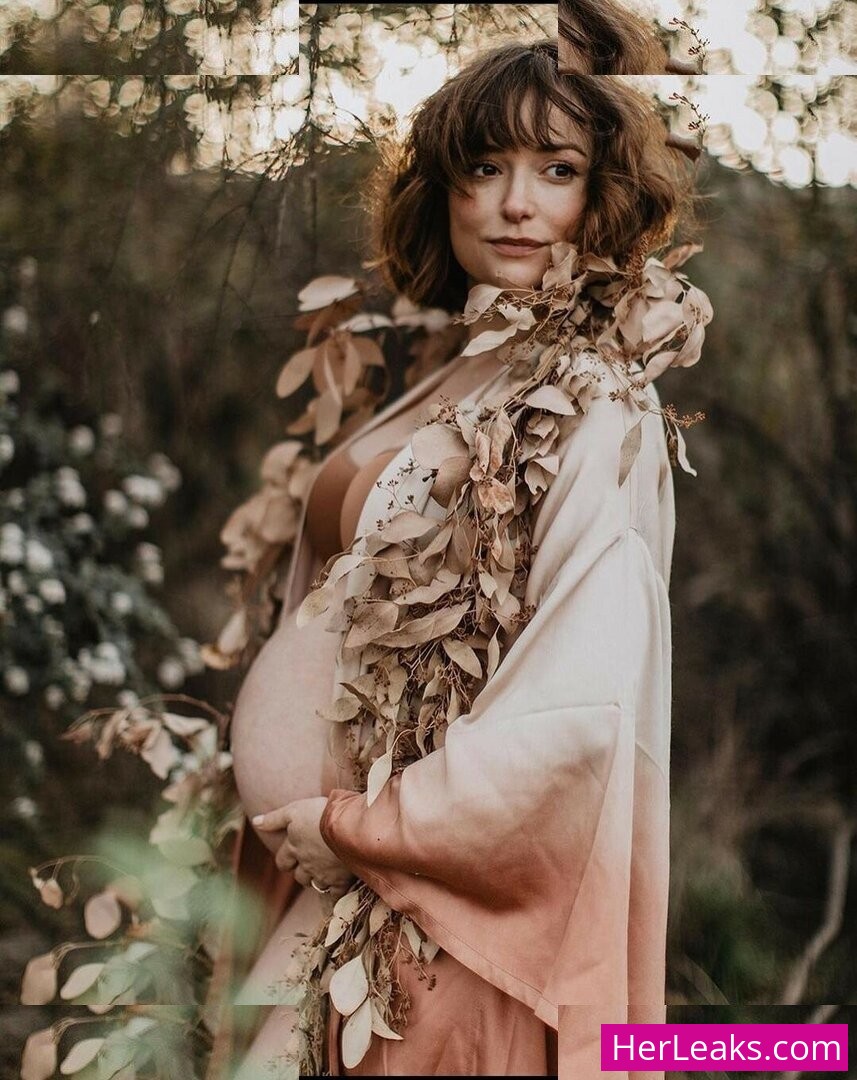 Milana Vayntrub - Image 85