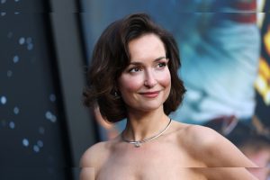 Milana Vayntrub - Image 63