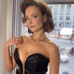 Milana Vayntrub - Image 16