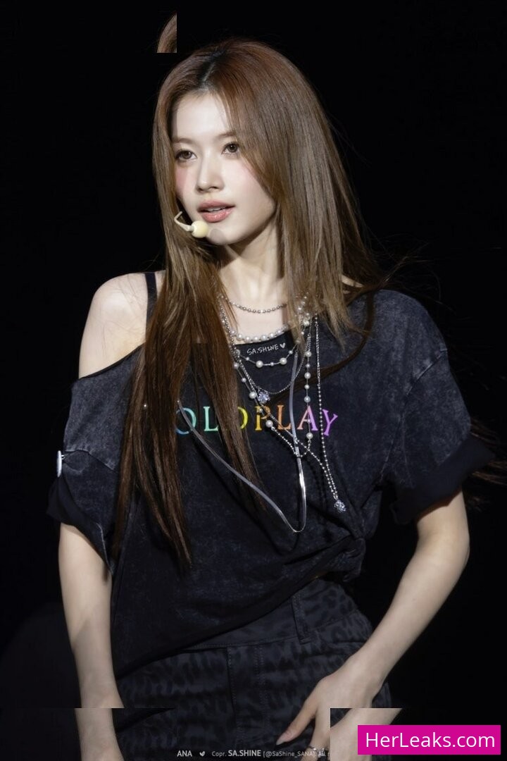 Minatozaki Sana - Image 269