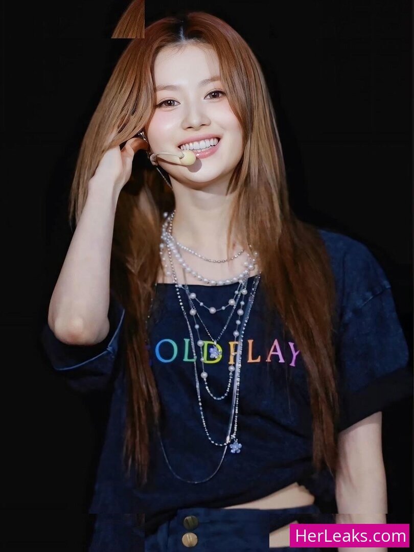 Minatozaki Sana - Image 242