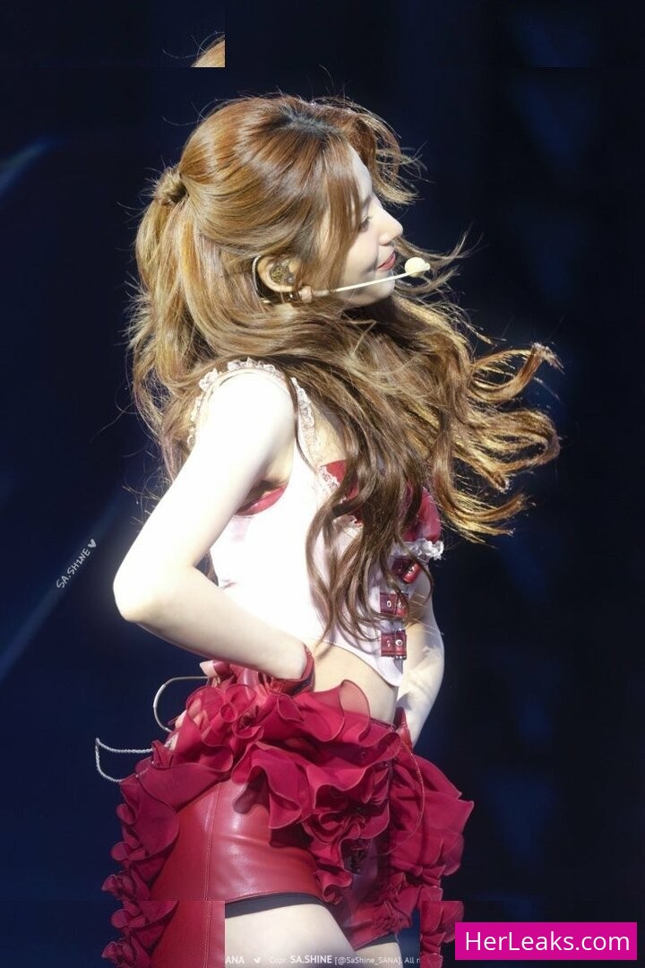 Minatozaki Sana - Image 239