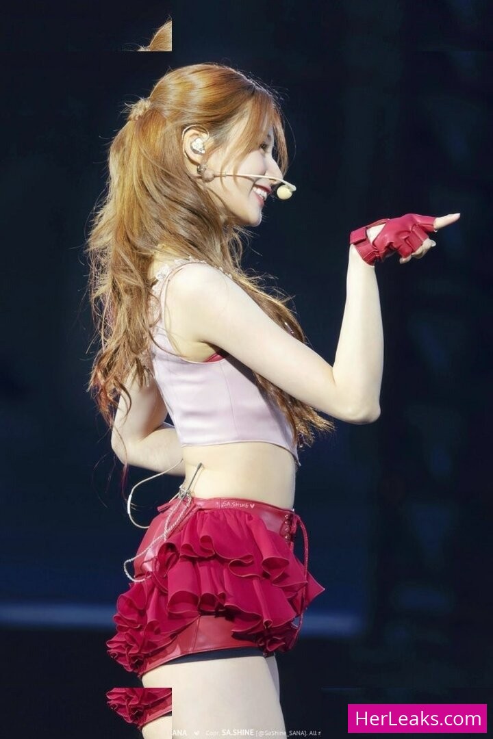 Minatozaki Sana - Image 238