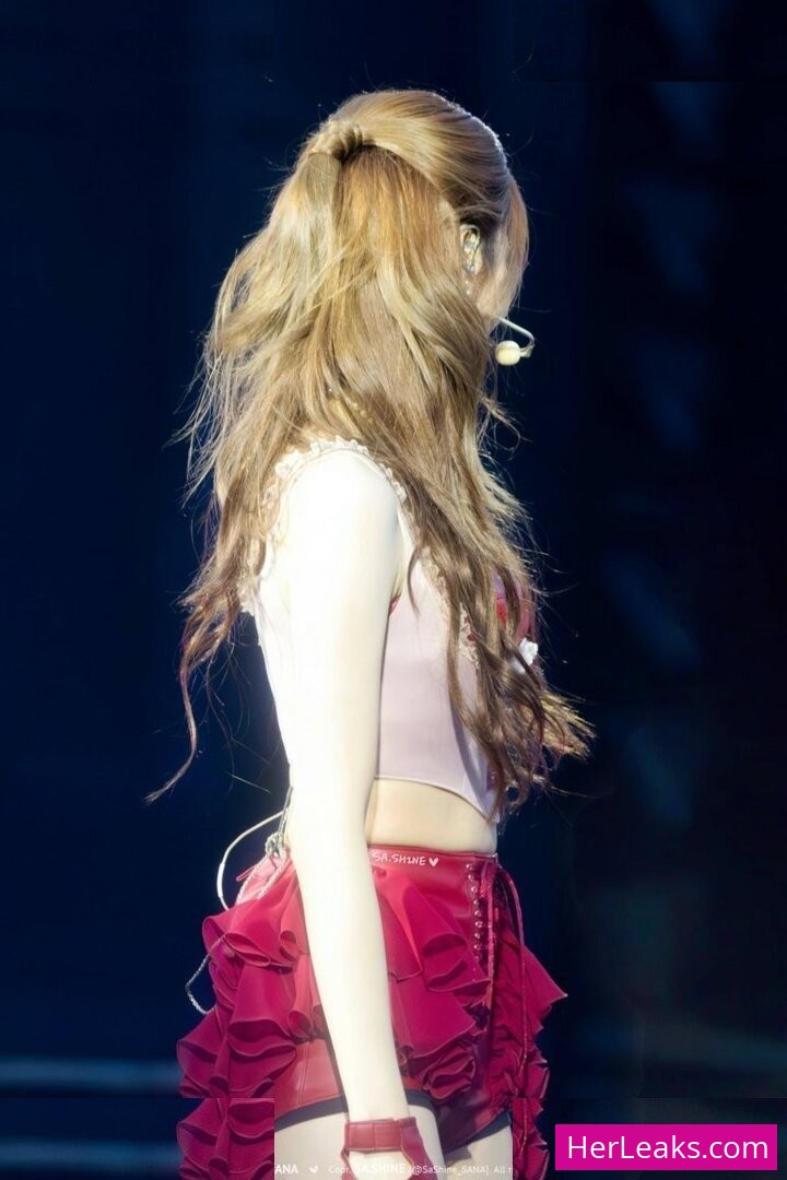 Minatozaki Sana - Image 234