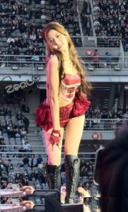 Minatozaki Sana - Image 232