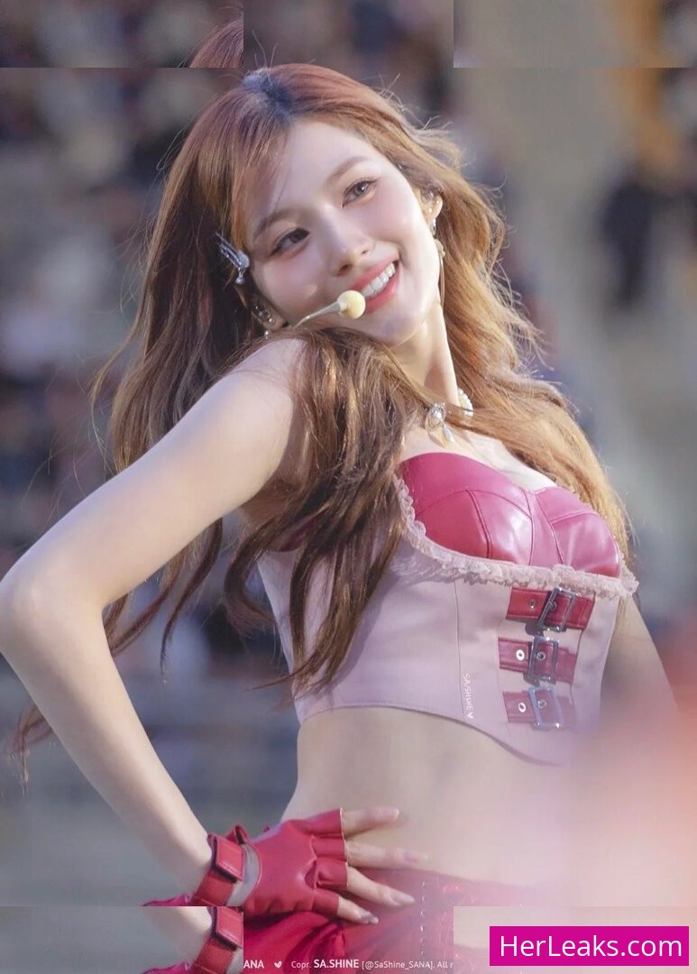 Minatozaki Sana - Image 216