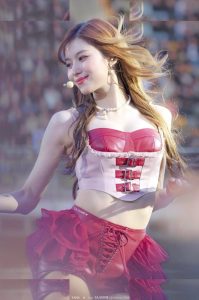 Minatozaki Sana - Image 215