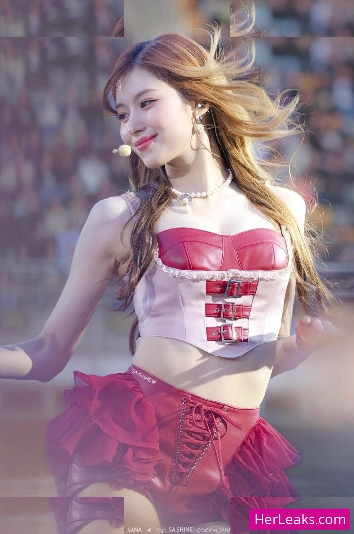 Minatozaki Sana - Image 215
