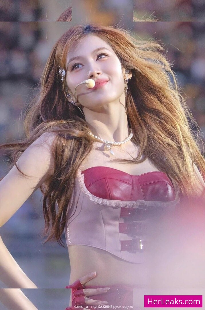 Minatozaki Sana - Image 214