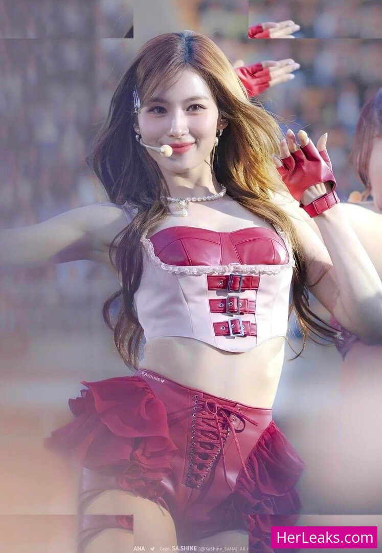 Minatozaki Sana - Image 212
