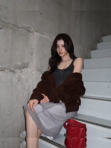 Minatozaki Sana - Image 172