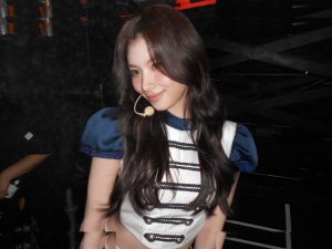 Minatozaki Sana - Image 169