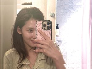 Minatozaki Sana - Image 149