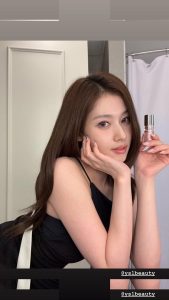 Minatozaki Sana - Image 147