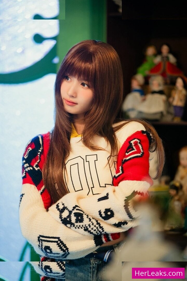 Minatozaki Sana - Image 142