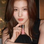 Minatozaki Sana - Image 31