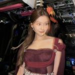 Minatozaki Sana - Image 12