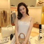 Minatozaki Sana - Image 7