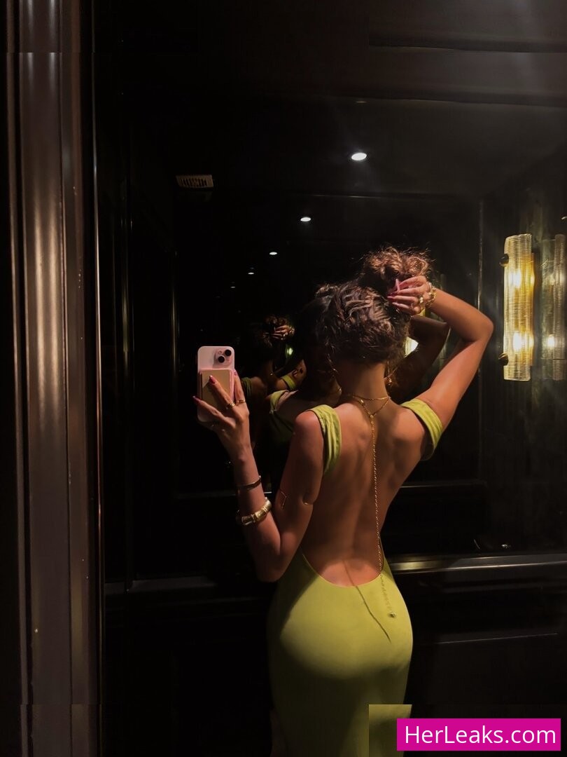 nottrebeca_ - Image 63