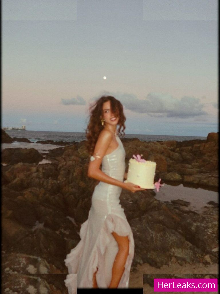 nottrebeca_ - Image 24