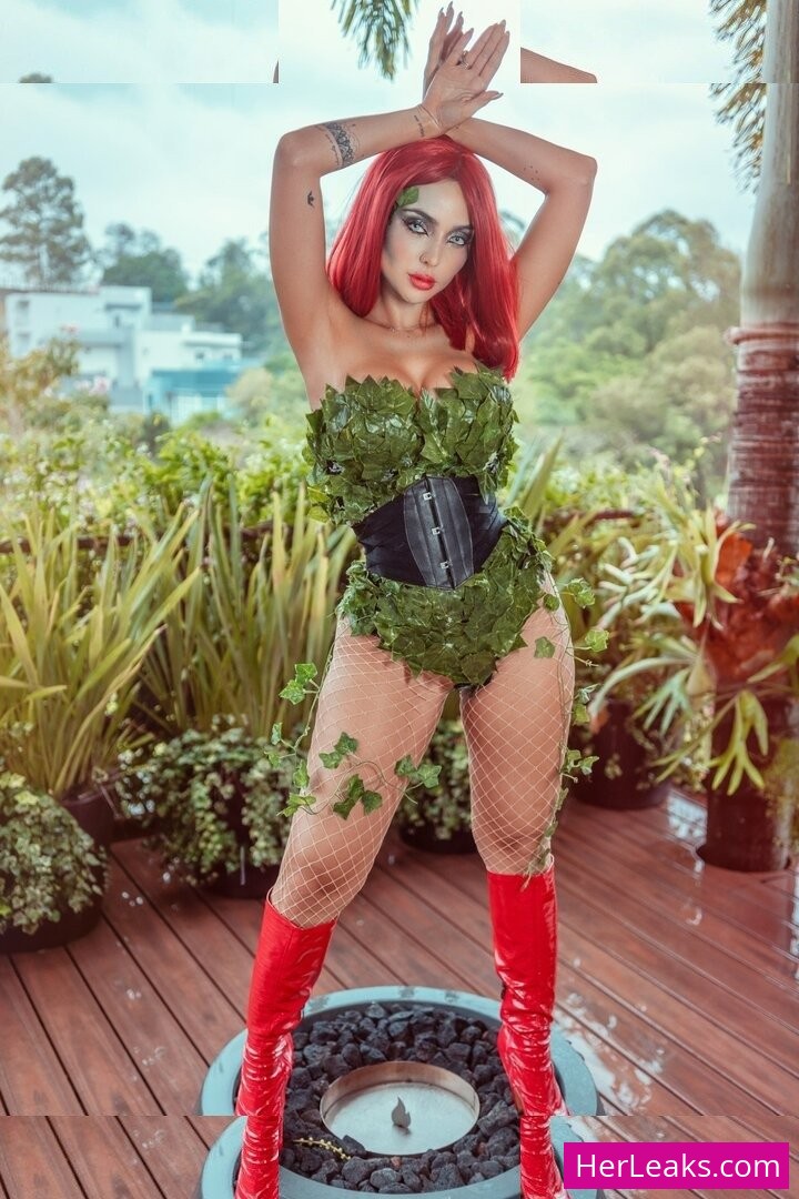 Nyvi Estephan - Image 355