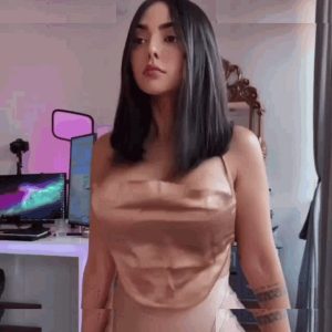 Nyvi Estephan - Image 280