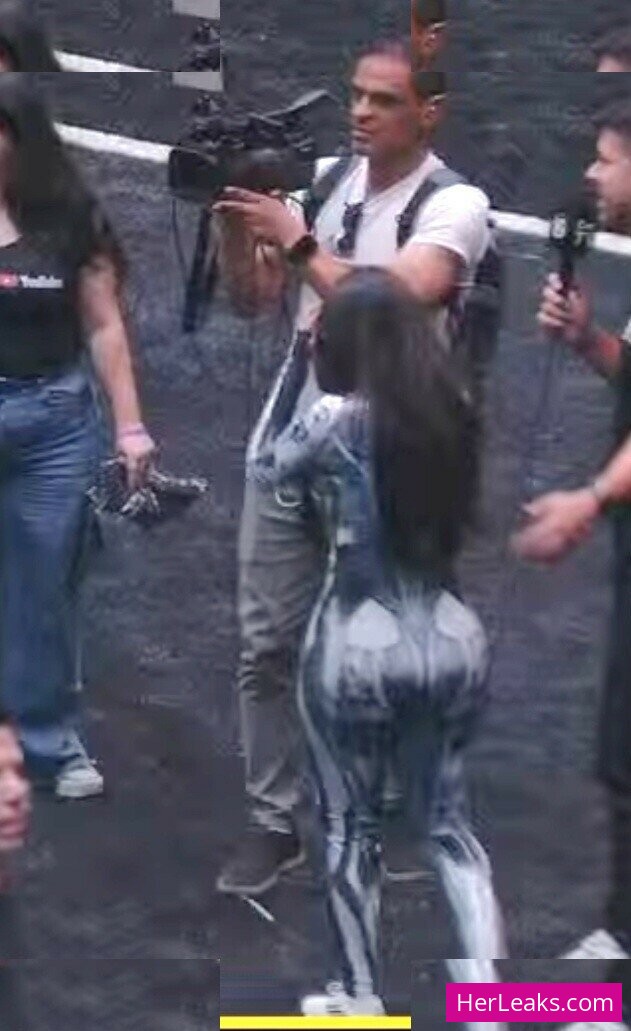 Nyvi Estephan - Image 105