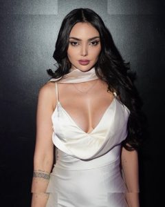 Nyvi Estephan - Image 97