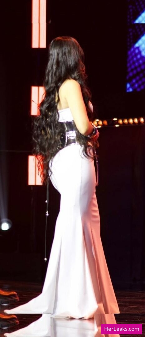 Nyvi Estephan - Image 57
