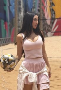 Nyvi Estephan - Image 14