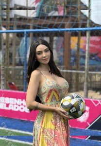 Nyvi Estephan - Image 13