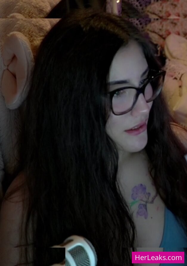 Özge Azunyan - Image 121