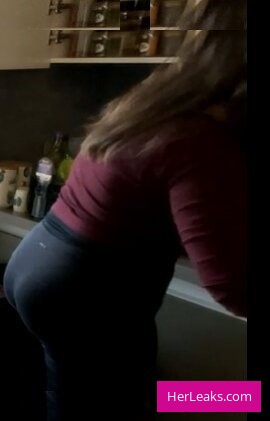 Özge Azunyan - Image 87