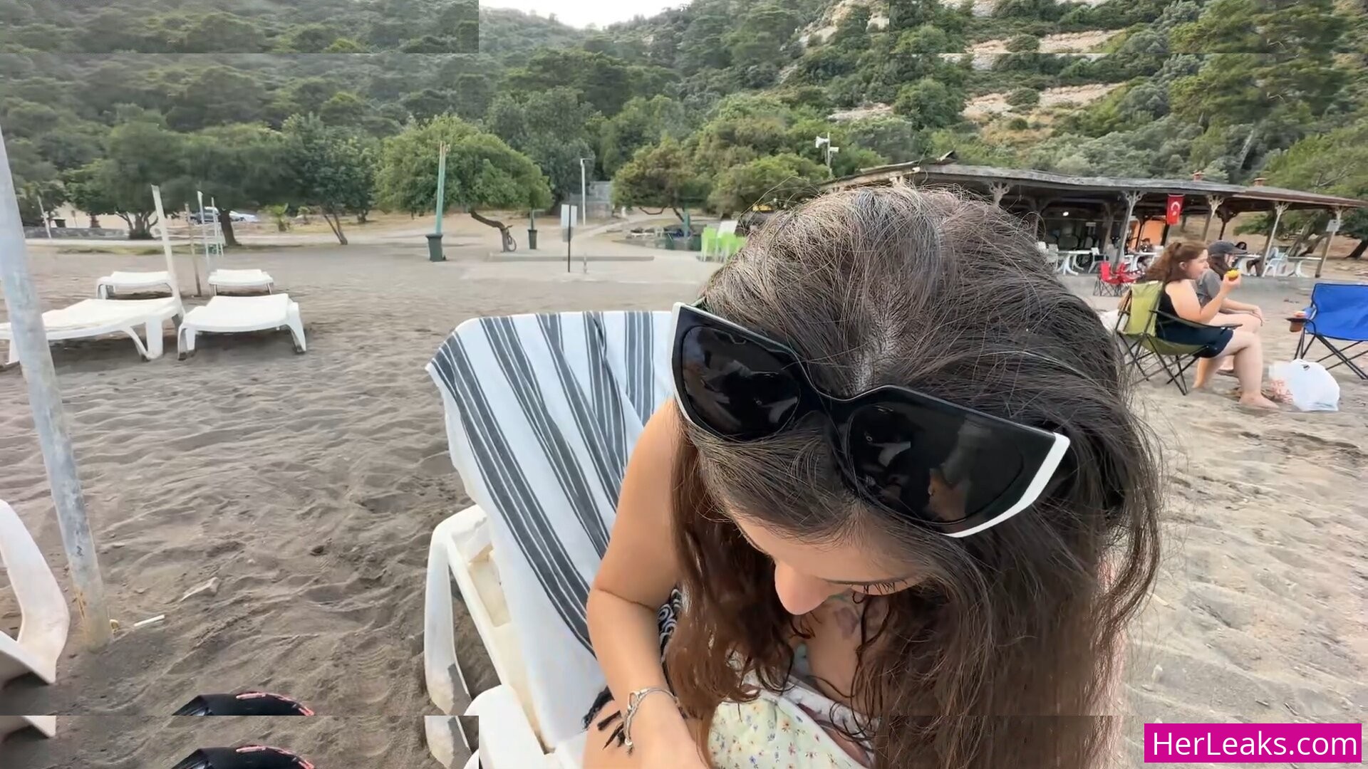 Özge Azunyan - Image 79